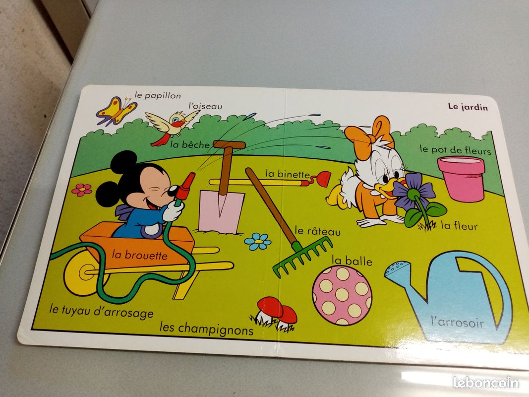Livres cartonnés enfant "Mickey- 101 dalmatiens... (image 2)