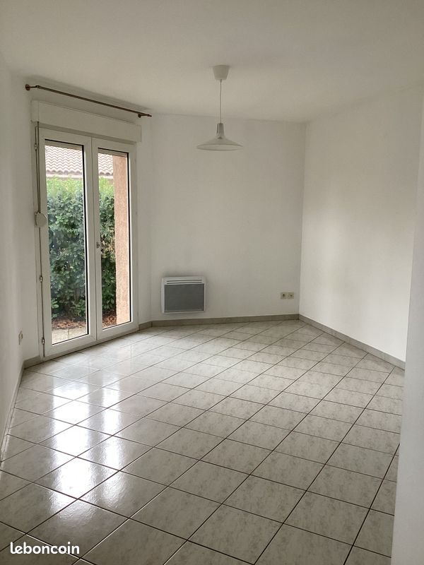 Appartement 1 pièce 22 m² · à Saint-Gilles · 22 m² · 445 €/mois