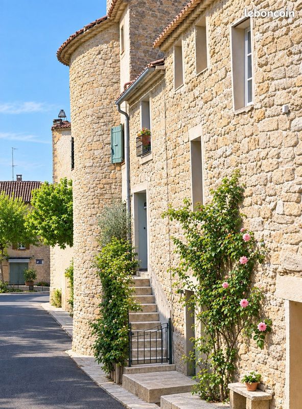 Maison 3 pièces 62 m² · à Lagnes · 62 m² · 255 000 €