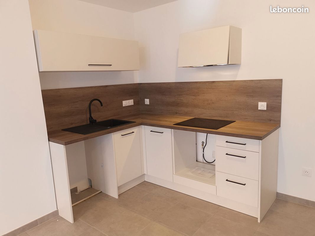 Maison a louer roanne - 5 pièce(s) - 105 m2 - Surfyn