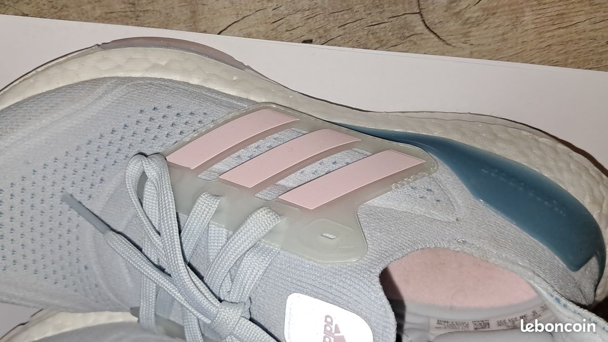 Chaussure running femme adidas ultraboost 21 W (image 2)
