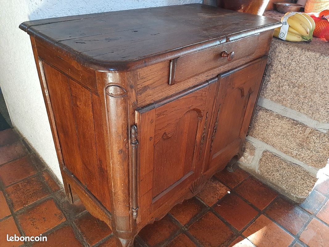 Petit Bahut ancien (image 2)