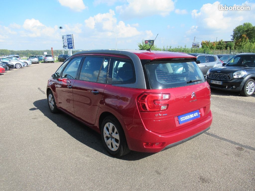Citroën C4 Picasso 1.6HDi 120 Intensive BVA (image 3)
