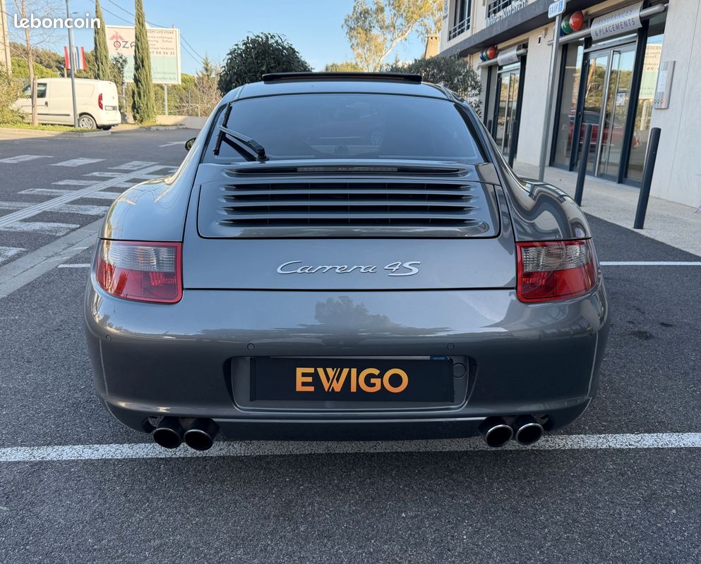 Porsche 911 997 carrera 4s - 3.8l 355cv - toit ouvrant - pack sport chrono (image 22)
