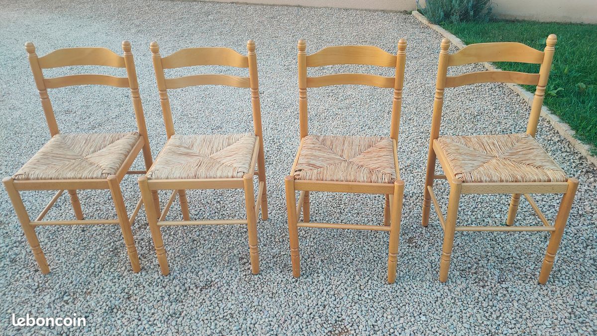 4 chaises en bois (image 1)