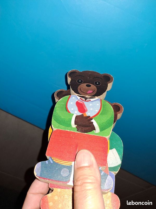 Puzzle petit ours brun aimanté (image 3)