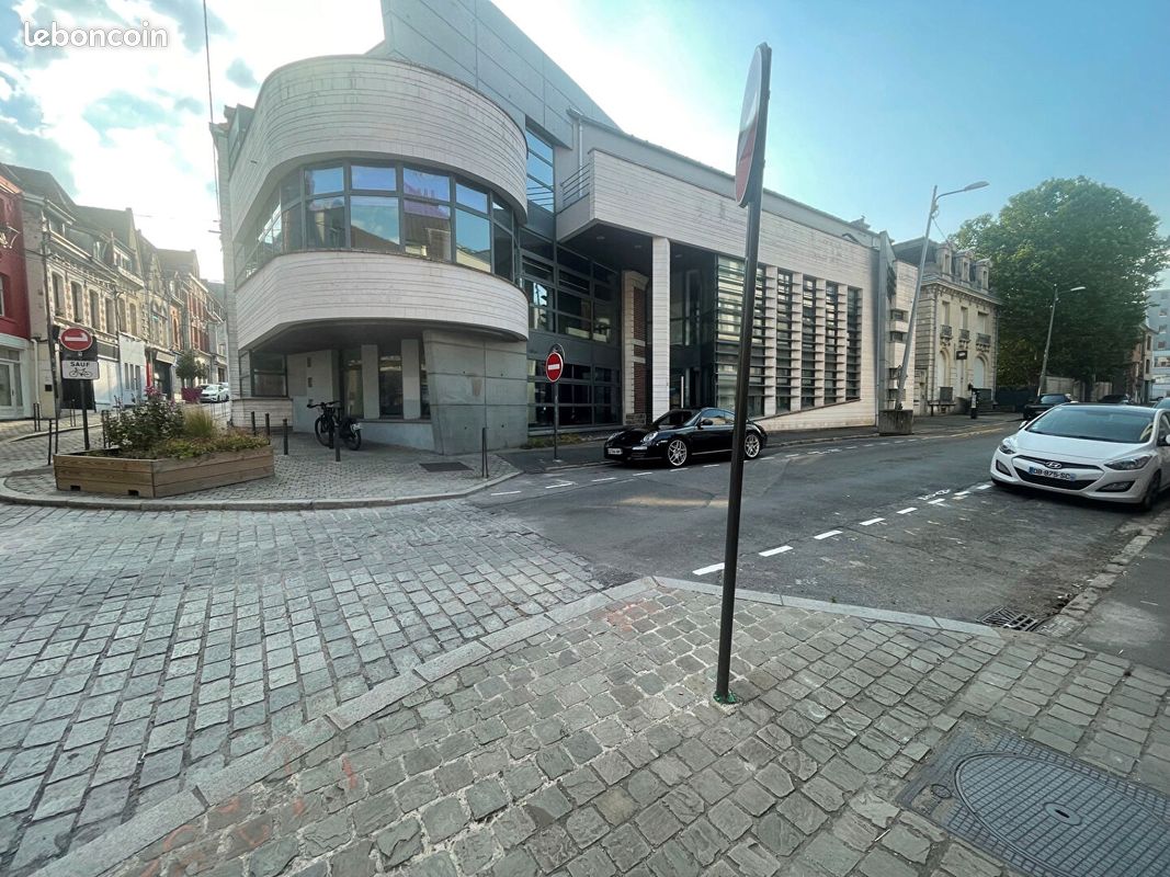 Immeuble 600 m² · à Béthune · 600 m² · 875 500 €