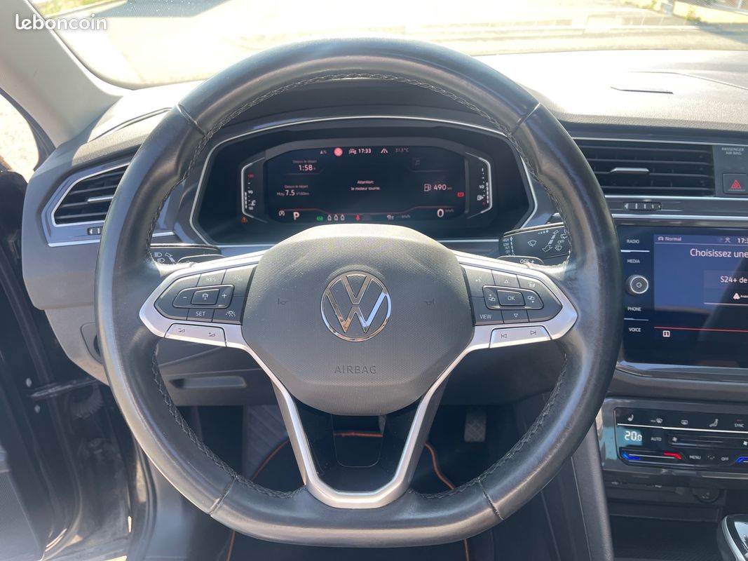 VOLKSWAGEN TIGUAN 2.0 TDI 200 CH ELEGANCE 4MOTION DSG BVa (image 13)