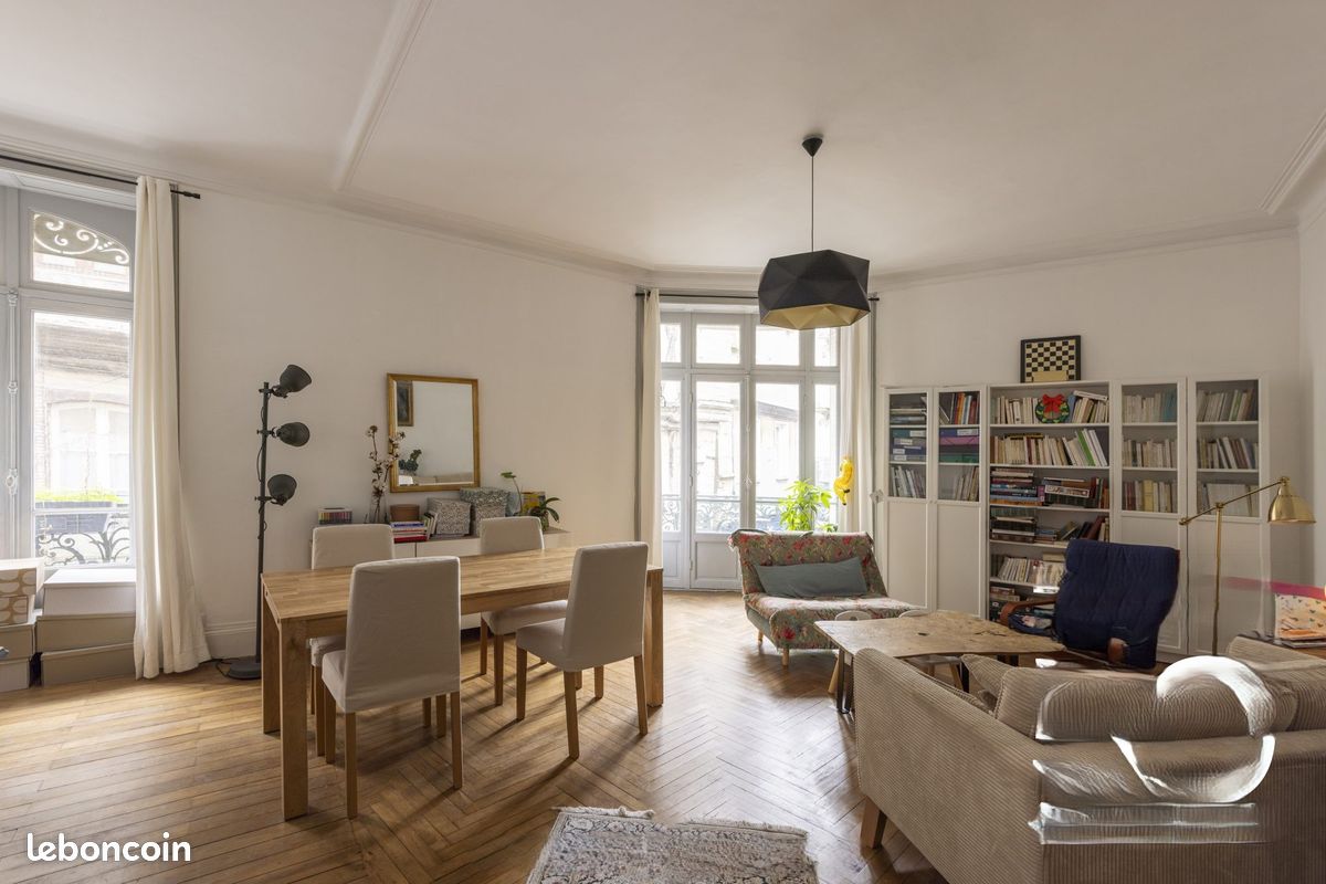 Appartement 5 pièces 115 m² · à Vannes · 115 m² · 1 500 €