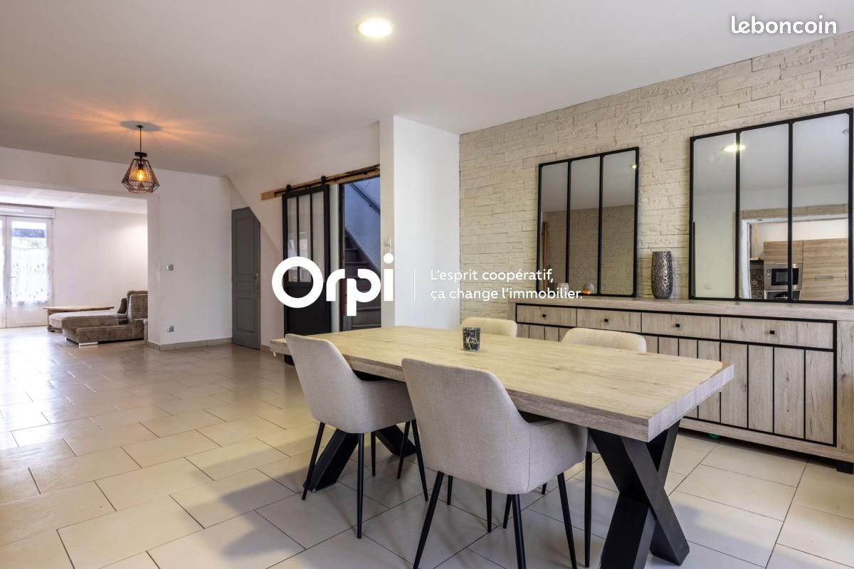 Maison 6 pièces 157 m² · à Montigny-en-Gohelle · 157 m² · 195 390 €