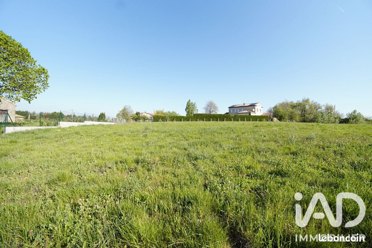 Terrain 805 m² · à Étables · 805 m² · 57 000 €