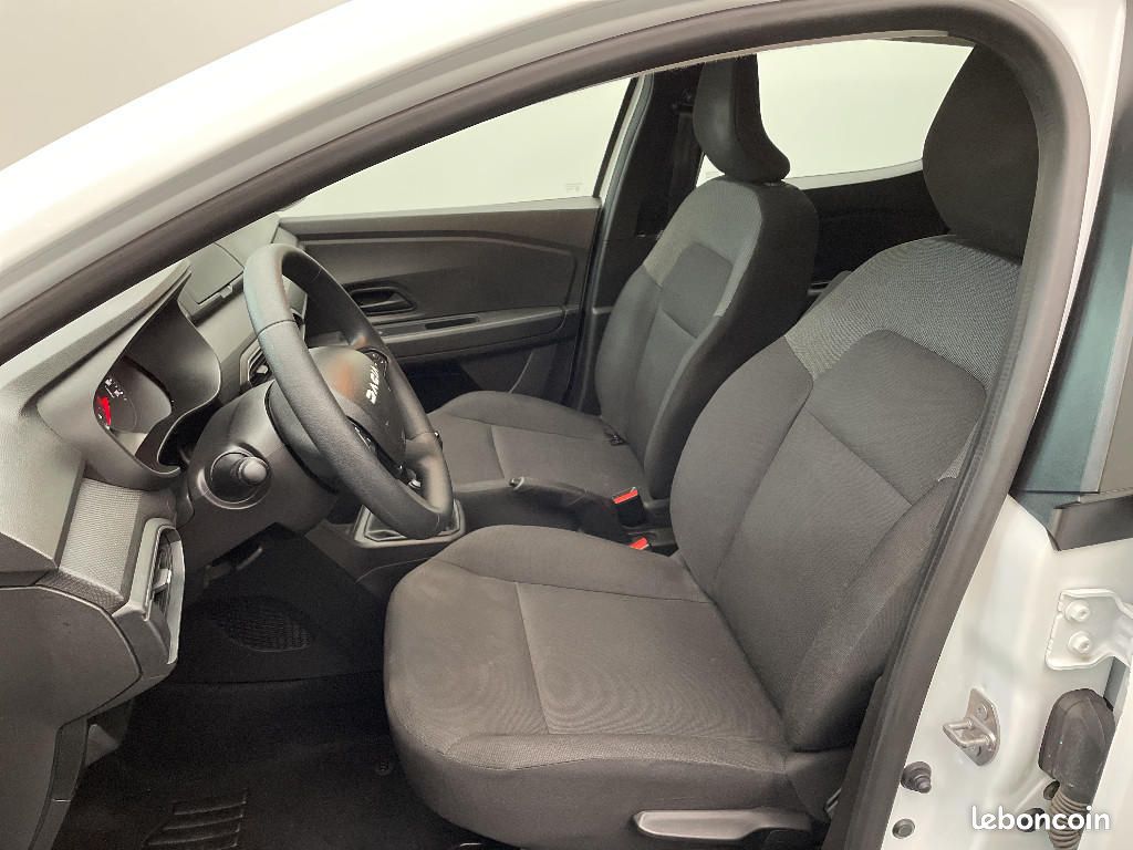 Dacia Sandero ECO-G 100 Essential (image 17)