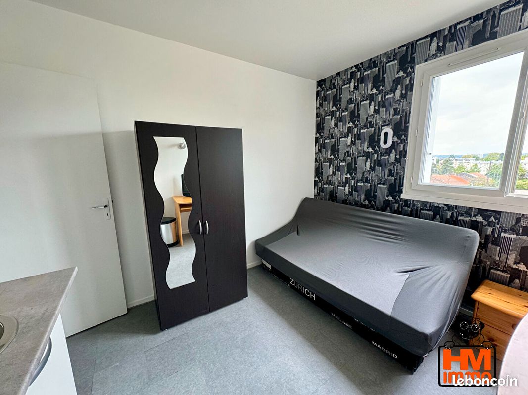 Studio 1 pièce 14 m² - Limoges 87000 (image principale 11)