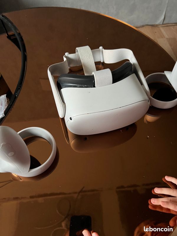 Oculus quest 2 (image 1)