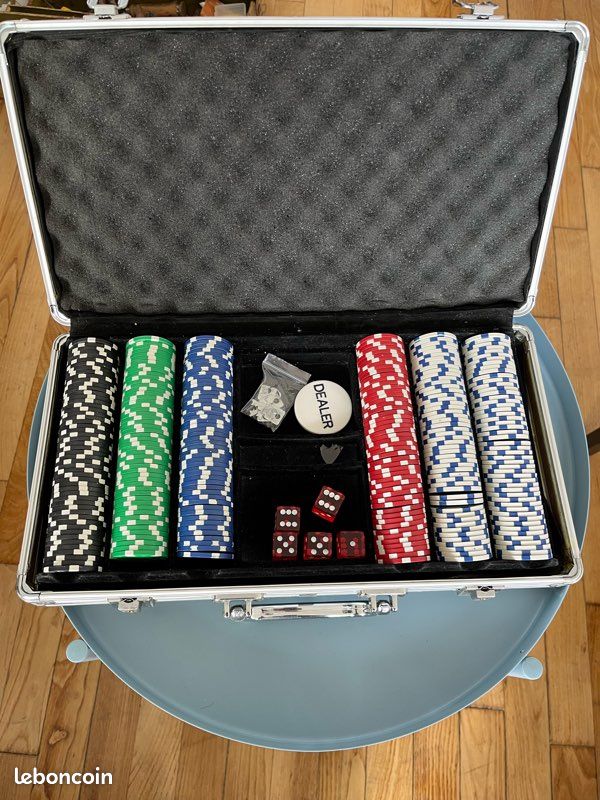Malette de poker (image 1)