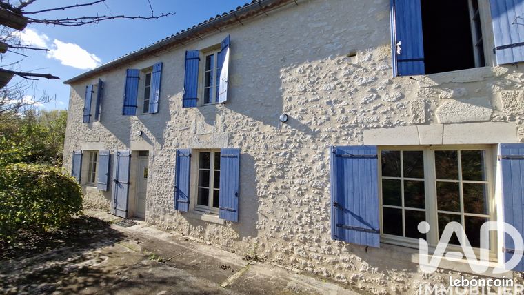 Maison 9 pièces 250 m²