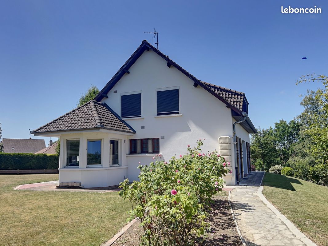 Maison 5 pièces 142 m² · à Abbeville · 142 m² · 298 000 €