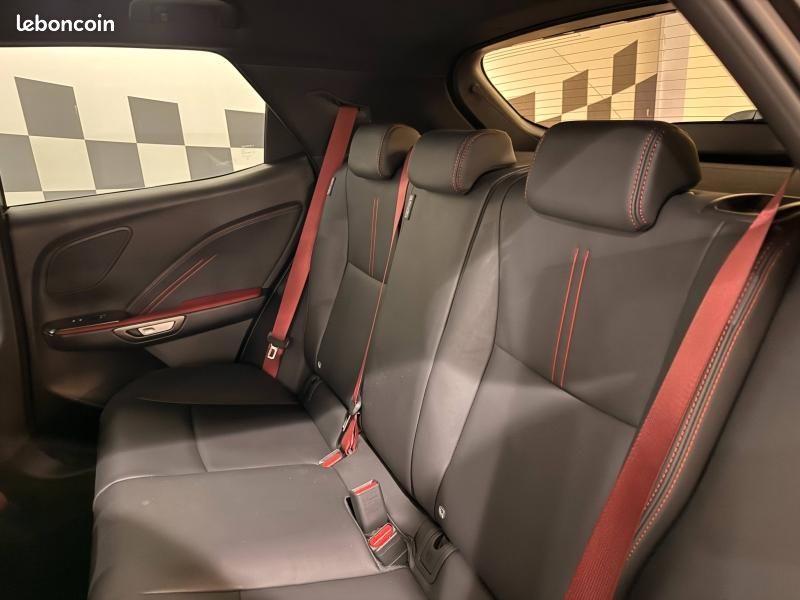 Lexus LBX 1.5 136ch Vibrant Edition 2WD MY26 (image 7)