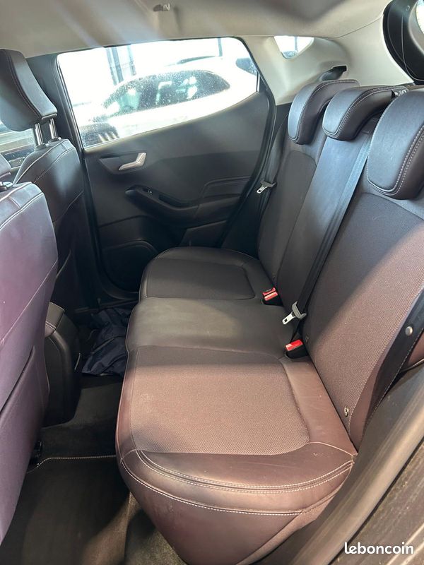 Ford fiestavii 1.0 ecoboost 100ch vignal 5p 2018 (image 11)