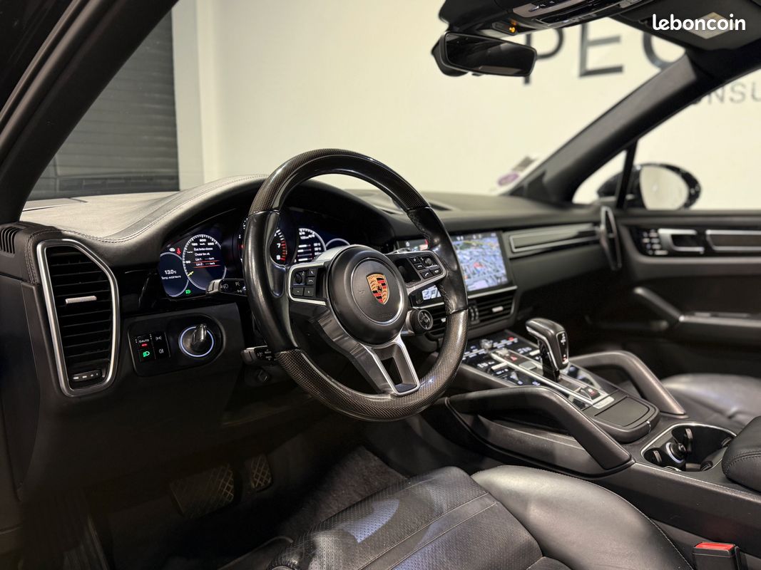 PORSCHE Cayenne 3.0 E-Hybrid 3.0 V6 461 Cv (image 8)