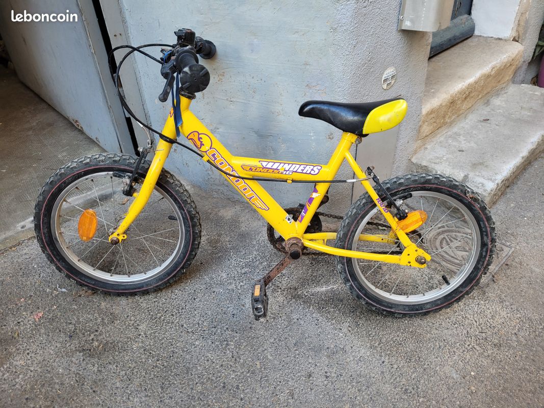 Vélo 16 pouces pour enfant - 4 / 7 ans - A réviser (image 1)