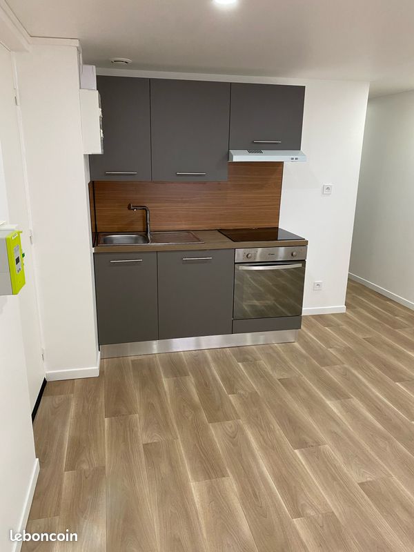 Appartement 2 pièces 28 m² · à Saint-Junien · 28 m² · 460 €/mois