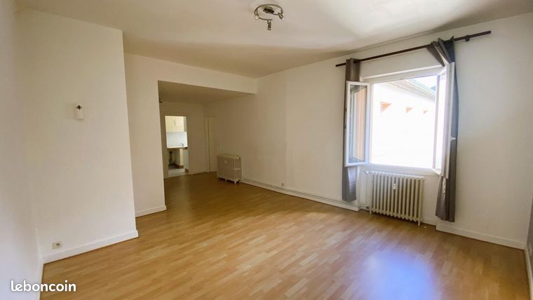 Appartement 2 pièces 67 m²