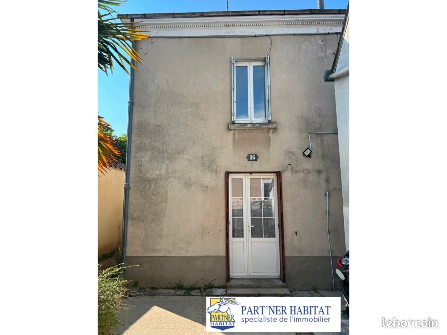 Immeuble 4 pièces 80 m² · à Sablé-sur-Sarthe · 80 m² · 85 500 €