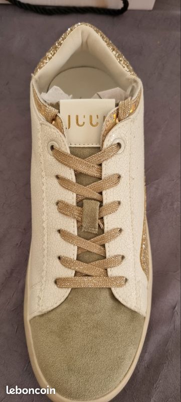 BASKET FANTAISIE FEMME NEUVE pointure 40 Chaussures