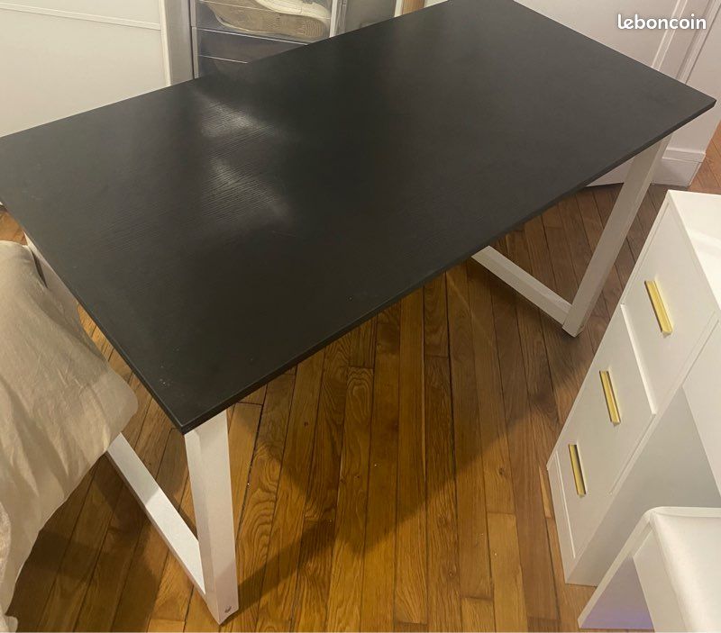 Bureau + chaise + caissons (image 3)