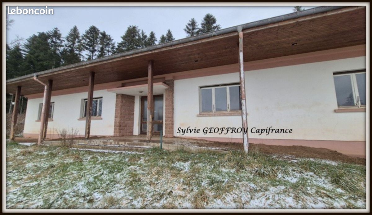Maison 10 pièces 164 m² · à Étival-Clairefontaine · 164 m² · 125 000 €