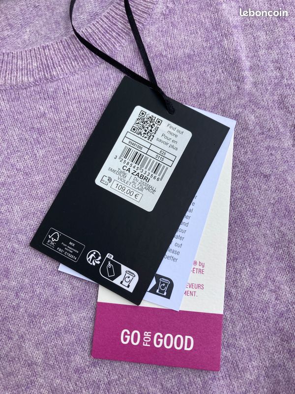 NEUF avec étiquette: 100% cachemire, taille M, pull col rond classique GALERIES LAFAYETTE - Vêtements