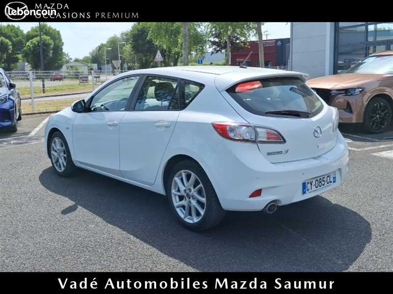 Mazda 3 2.2L MZR-CD DYNAMIQUE (image 6)