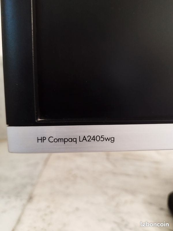 Écran PC 24" HP (image 2)