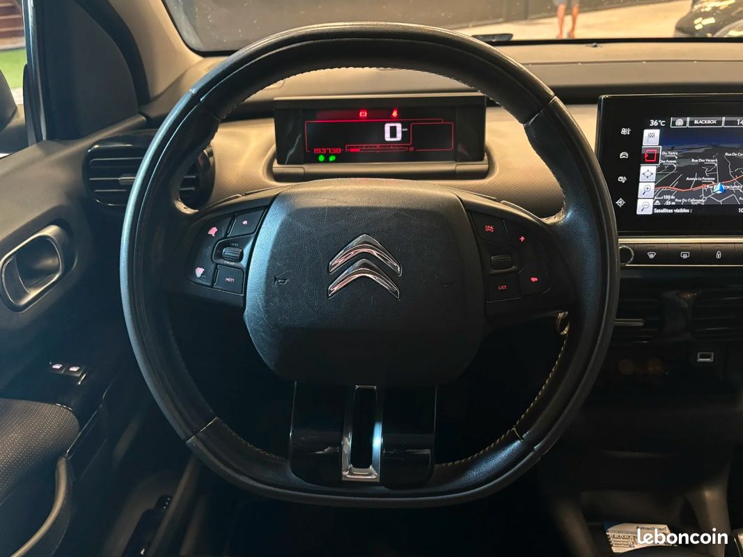 CITROEN C4 CACTUS BlueHDi 100 Shine *DISTRIBUTION OK (image 12)
