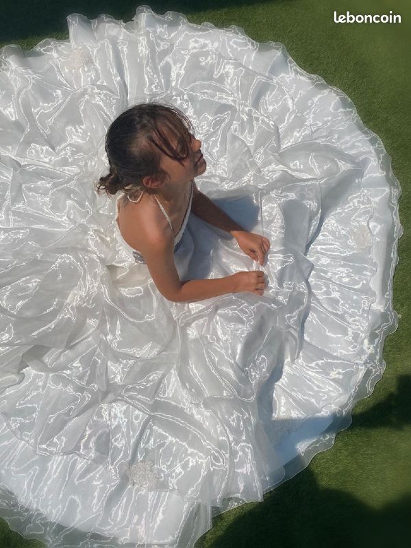 Robe longue de cérémonie (image 4)