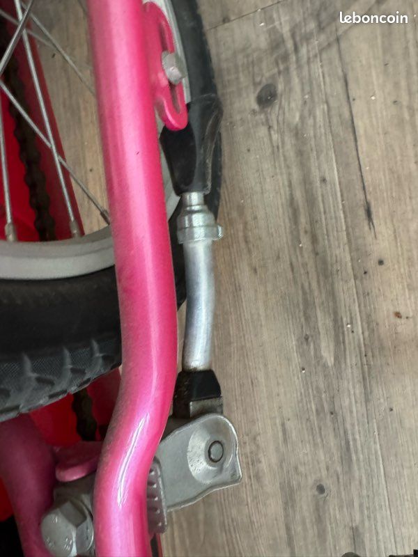 Vélo fille Specialized Hotrock 16 pouces (image 9)