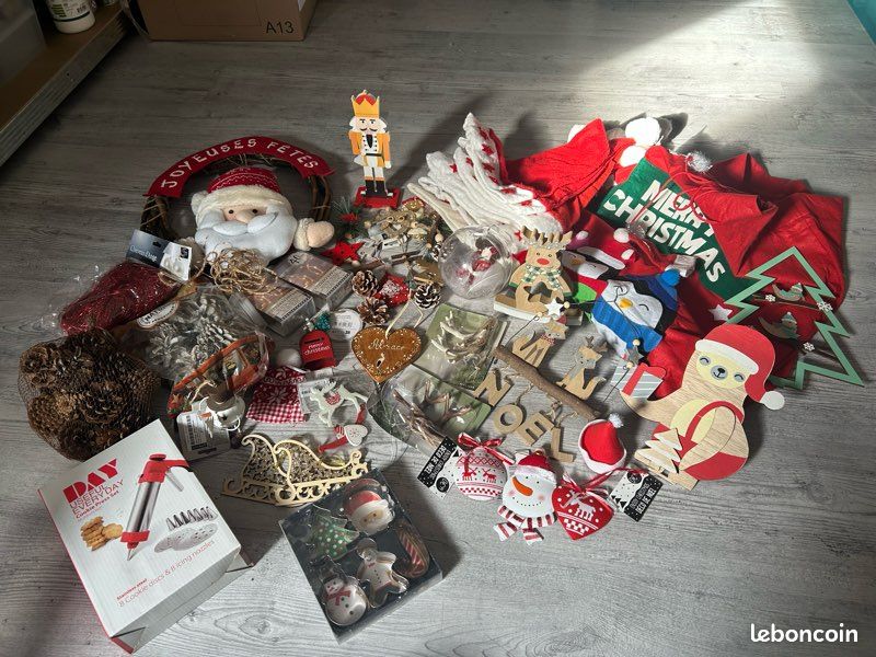 Lot de Noël lunettes de la deco une maison pour mettre dans un village s’allume (image 2)