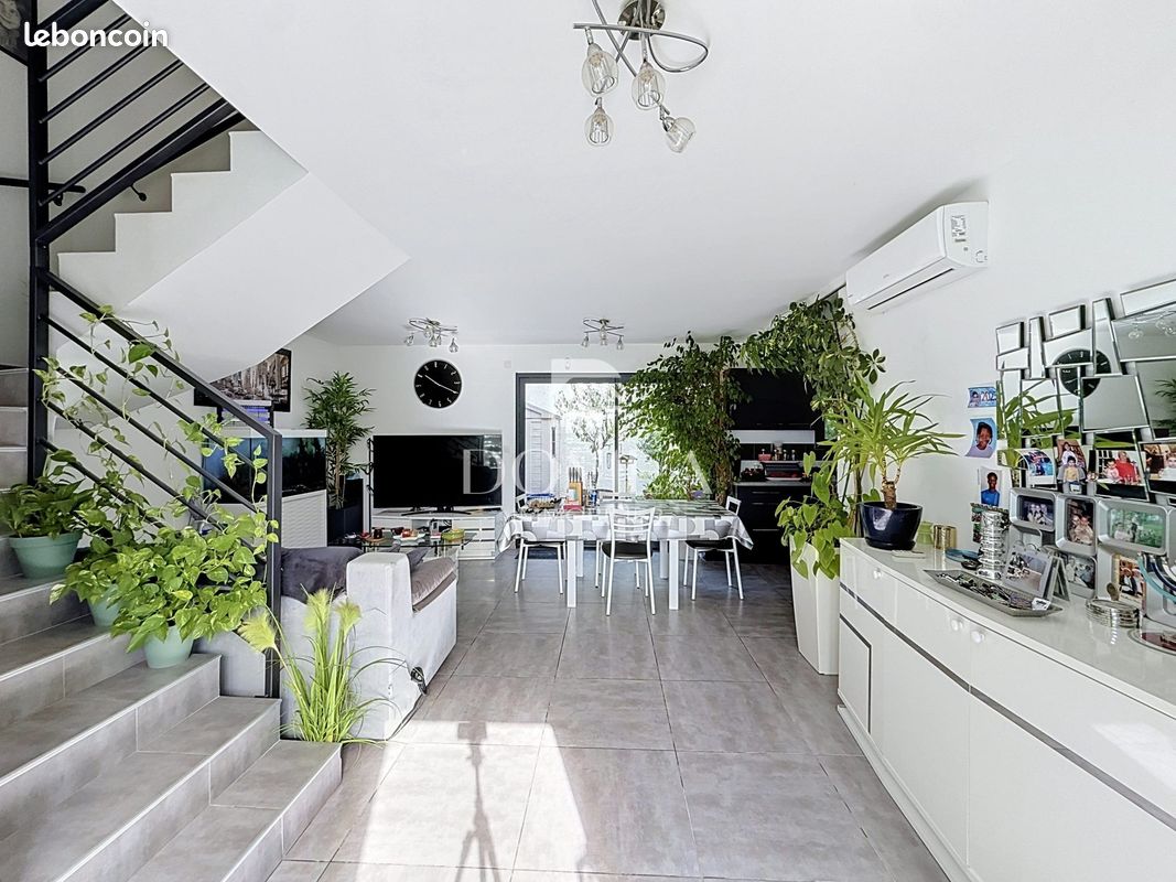 Maison 4 pièces 85 m² · à Saint-Jean-de-Védas · 85 m² · 389 000 €