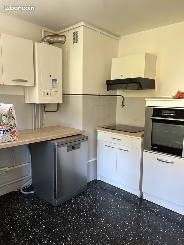 Appartement 4 pièces 75 m² · à Aubagne · 75 m² · 990 €/mois