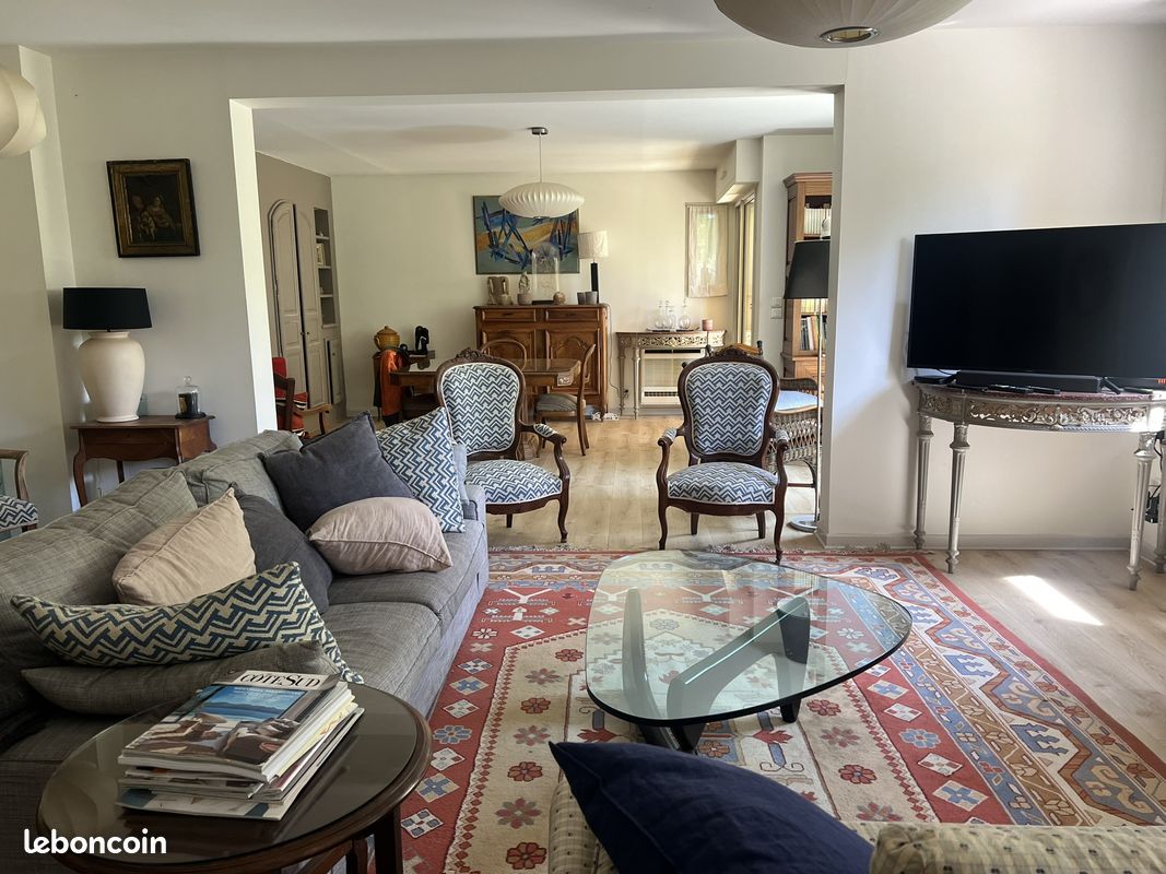 Appartement 4 pièces 110 m² · à L'Isle-sur-la-Sorgue · 110 m² · 595 000 €