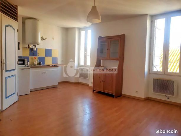 Studio 1 pièce 27 m²