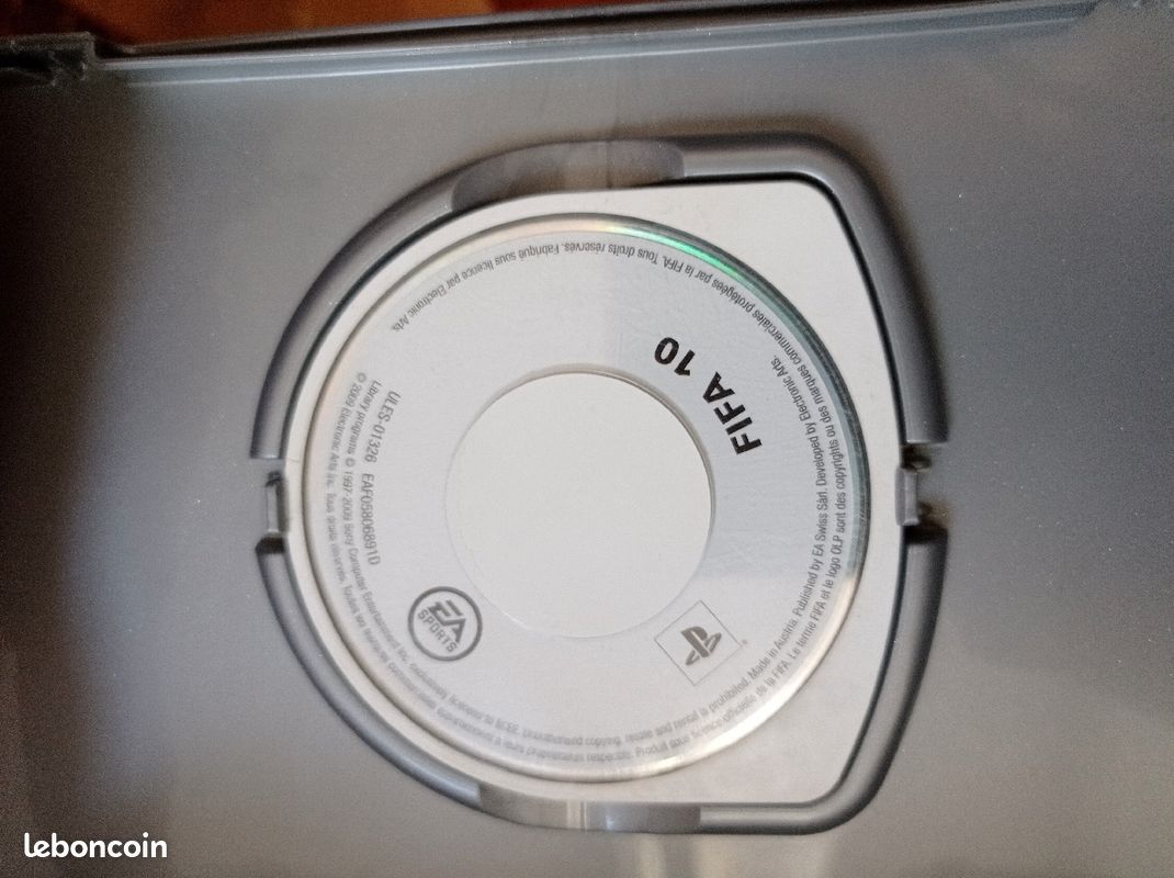 PlayStation portable avec 9 jeux (image 9)