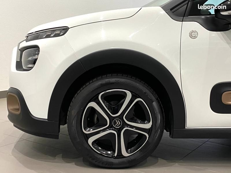Citroen C3 Essence 83 C-Series GPS Radar Recul CarPlay Clim Auto 1ère main (image 9)