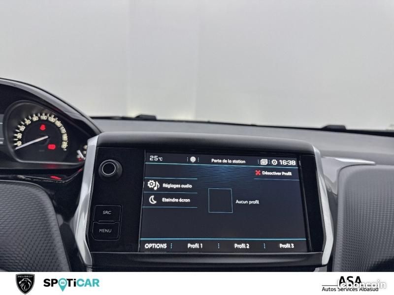 Peugeot 208 1.2 PureTech 110ch Allure S&S 5p (image 23)