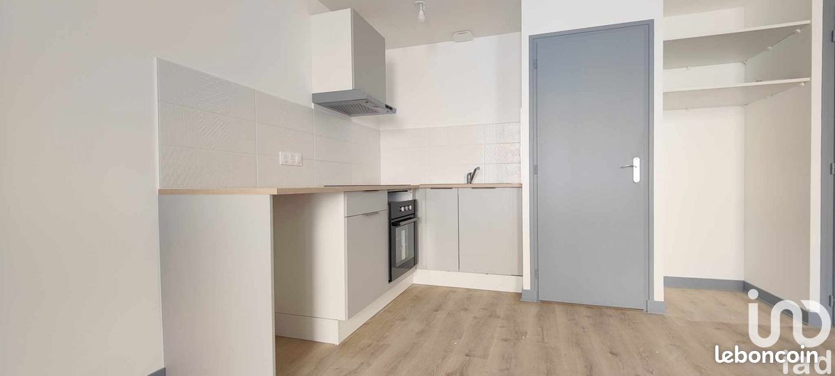 Appartement 2 pièces 41 m² - Surgères 17700 (image 2)