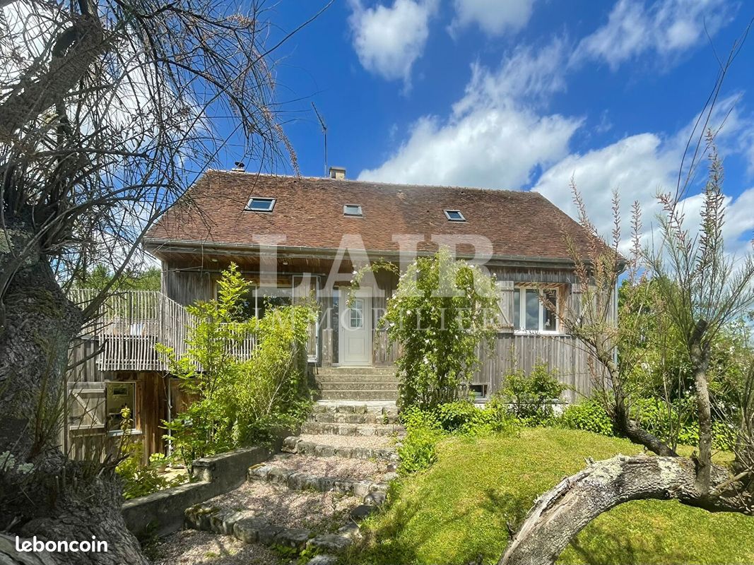 Maison 7 pièces 279 m² · à Mortagne-au-Perche · 279 m² · 422 000 €