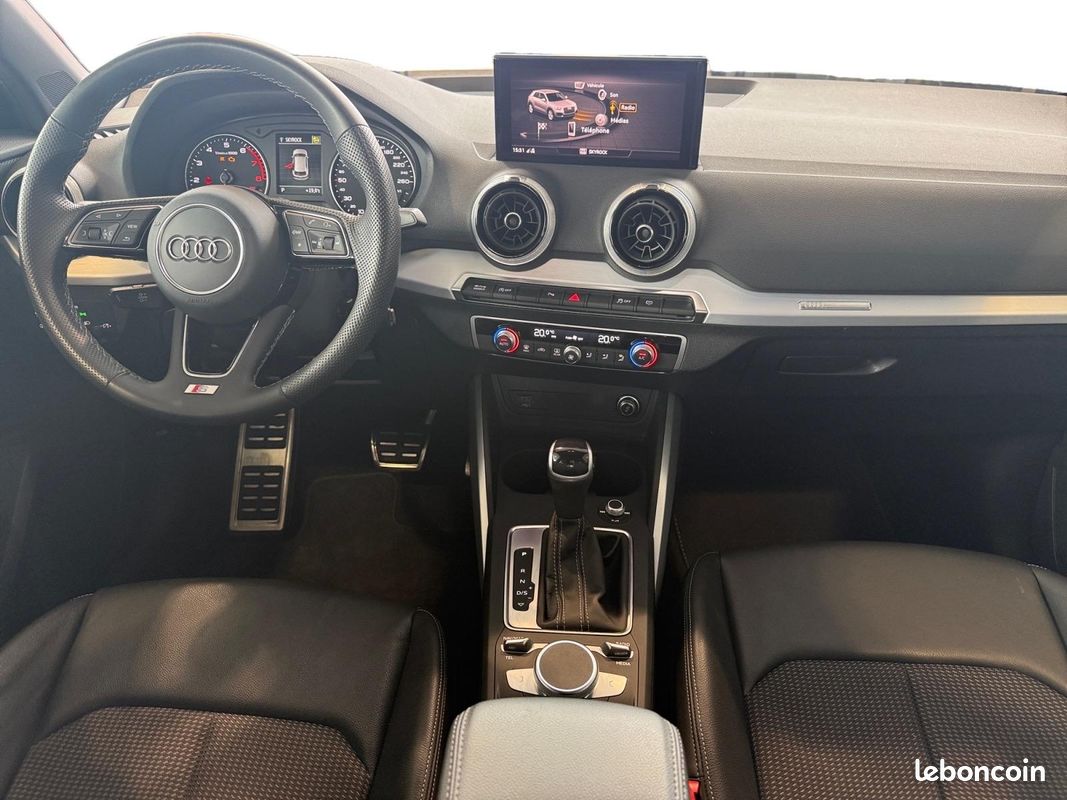 AUDI Q2 35 TFSI 150 S tronic 7 S line (image 10)