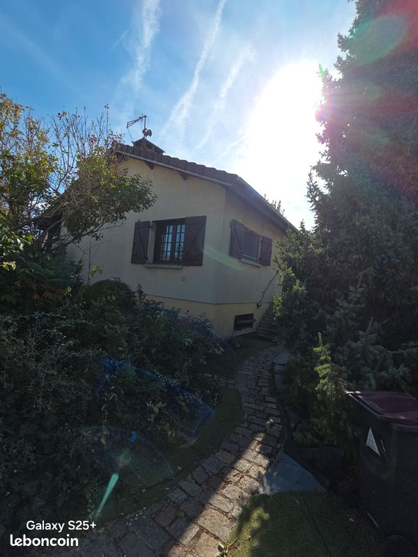 Maison 4 pièces 90 m² · aux Noës-près-Troyes · 90 m² · 165 000 €