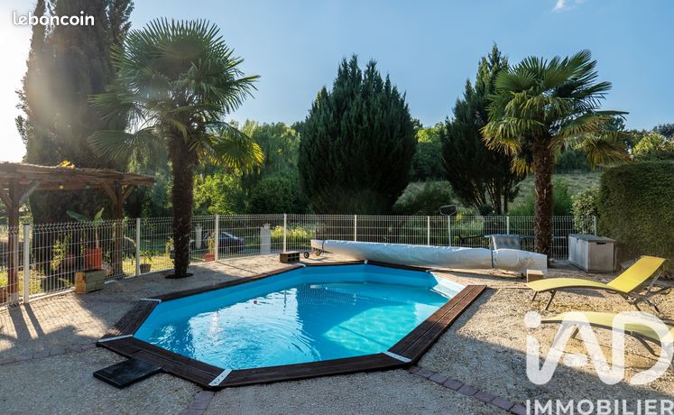 Maison 2 pièces 102 m²